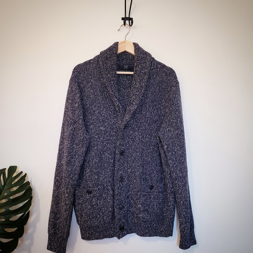 J. CREW Men's 100% Cardigan (Medium)